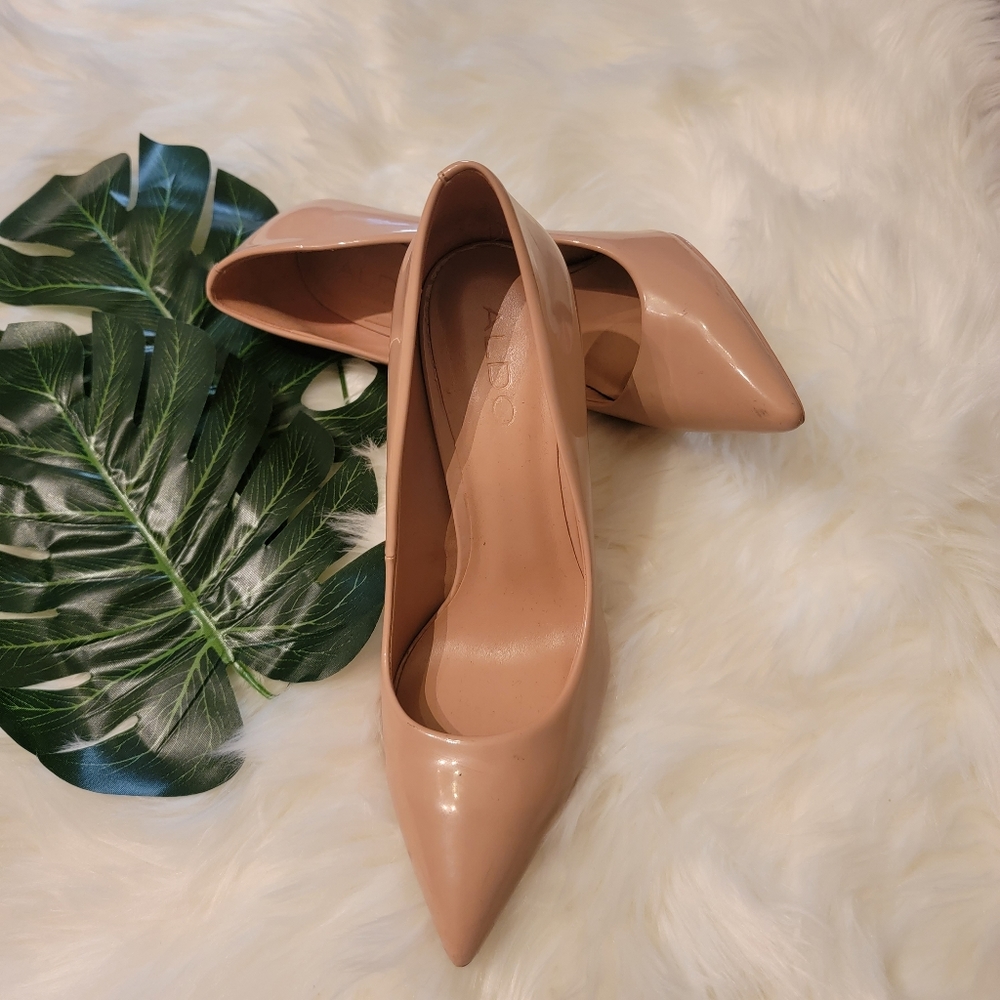 Aldo Laralilla, Size 6, Nude